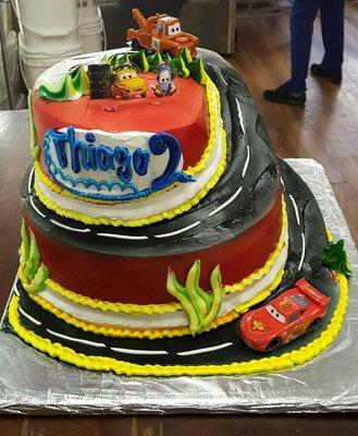 Cars theme - 2 floor, tres leche.