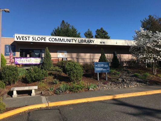 West Slope Community Library