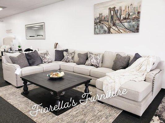 Fiorella's Furniture