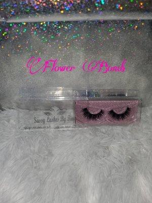 Faux mink 16mm volume lashes $10