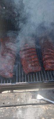 Smoke ribs