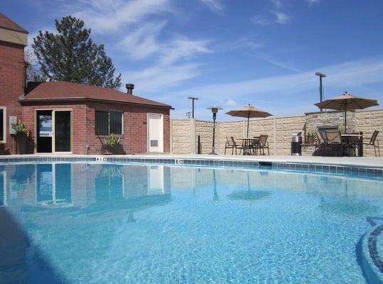 Hotel Pool