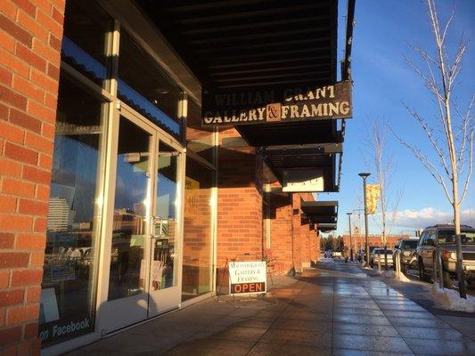 William Grant Gallery & Framing