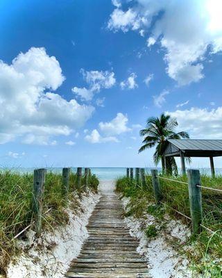 Gorgeous view leading to Smather's Beach!