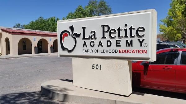 La Petite Academy