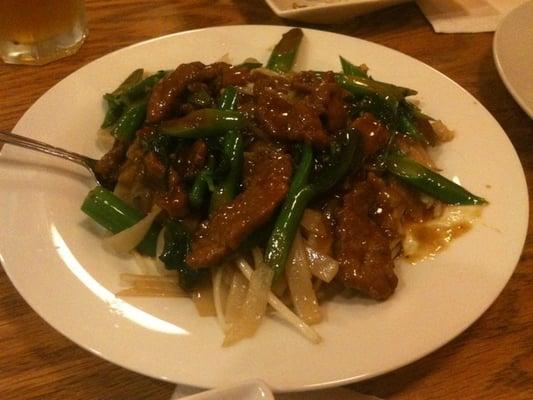 Beef with Chinese broccoli