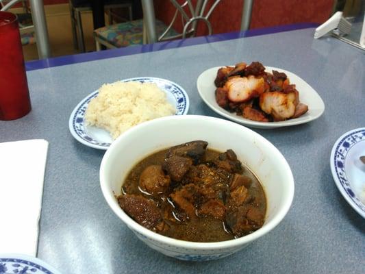 Sticky rice, sweet pork at the front, pork belly at the back