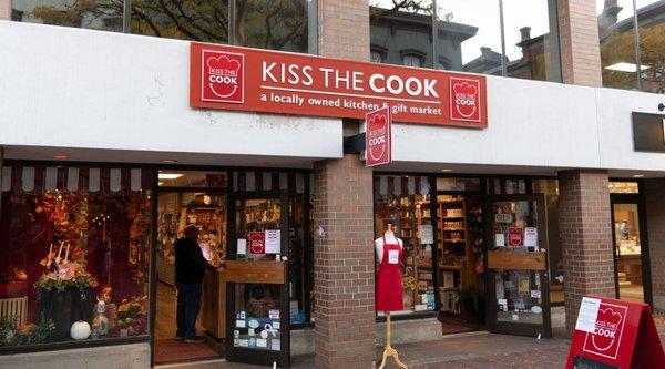 Kiss the Cook