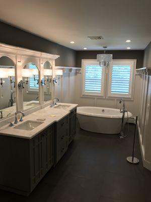 After- platform tub & vanity- Valley View