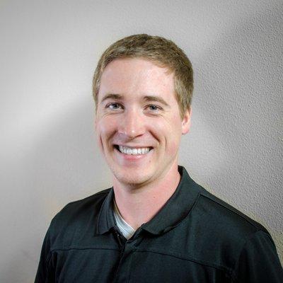 Joe has been with Advance Sports and Spine Therapy since October, 2015 and practices out of the Wilsonville location.