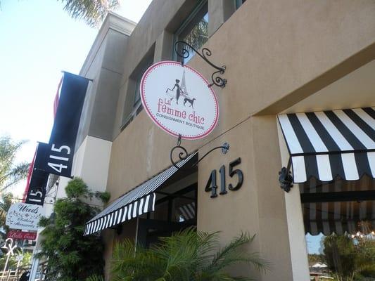 Voted "BEST Vintage & Resale Store" in San Diego! Located in the Design District of Solana Beach. A fashionista's dream!