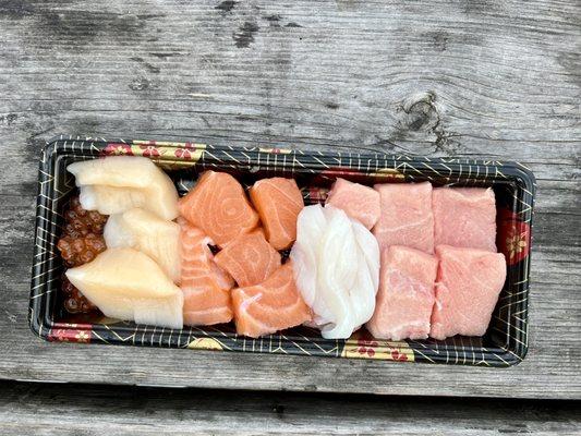 Sashimi set $26