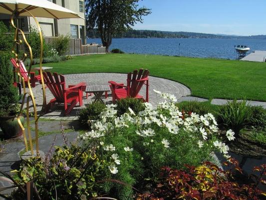 Life's good on Lake Washington near Seattle. Take a chair out to the patio...and...relax.