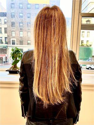 Sun kissed highlights by Nikki