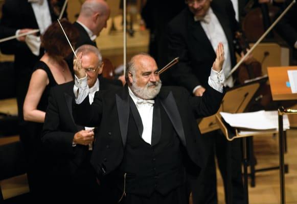 Maestro Victor Vener takes a bow at Walt Disney Concert Hall.