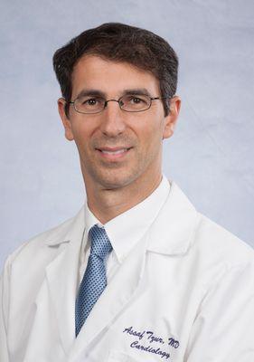 Assaf Tzur, MD