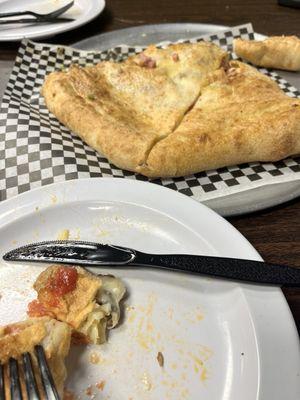 Supreme calzone. Large.