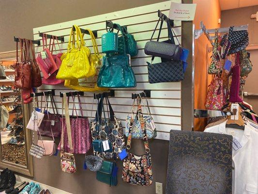 Purse wall!