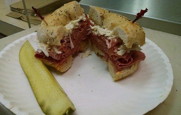 The Countryside Sandwich (corned beef, coleslaw and Russian dressing)