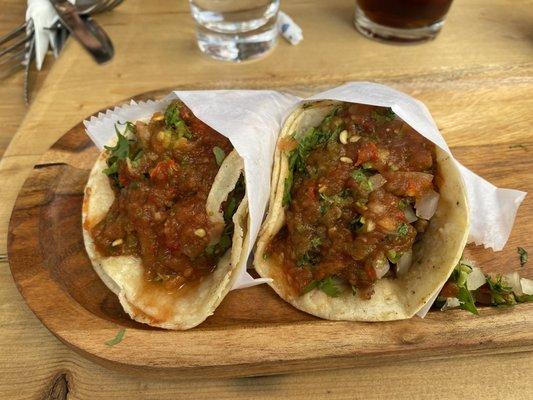 Tacos de lengua de res