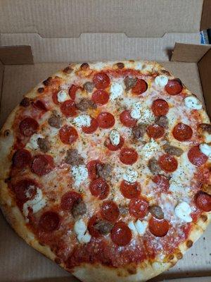 Sicilian New Yorker pizza