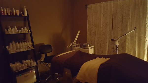 Facial Room