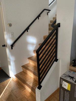 Lower stair railing