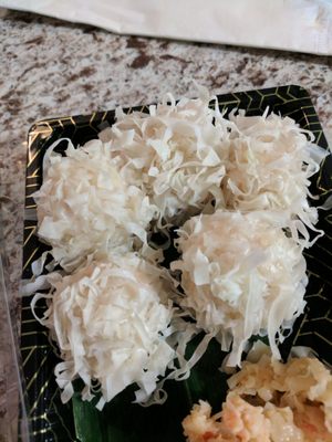 I love Nori Sushi, but their Shumai is so strange.  I could not eat it.  It did not look or taste like the Shumai I'm used to.