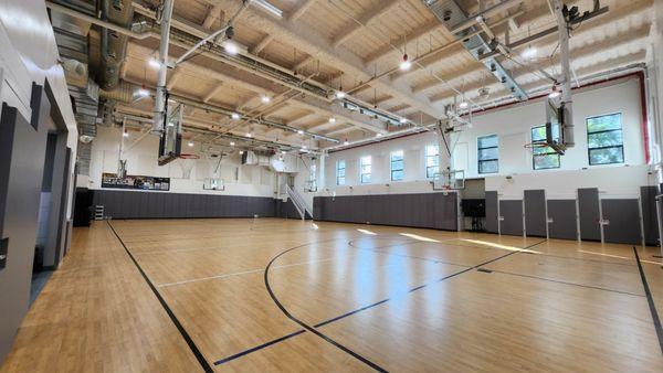 Brand New Sports Rental Facility in Queens, NY!

Book a session with your friends here: https://www.nycmc.net/sports