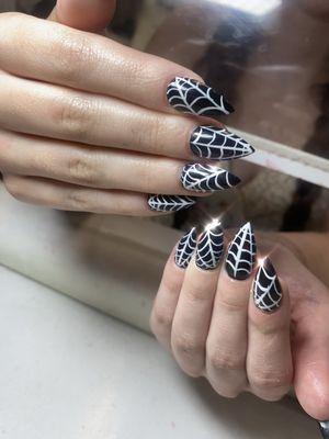 Spiderweb nails