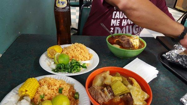 Mexicano Lindo Farmers Meat Market