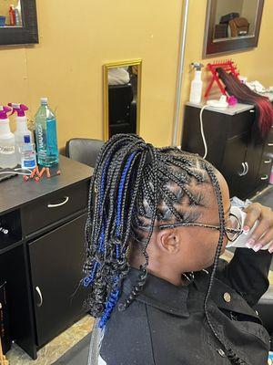 Medium knotless braids