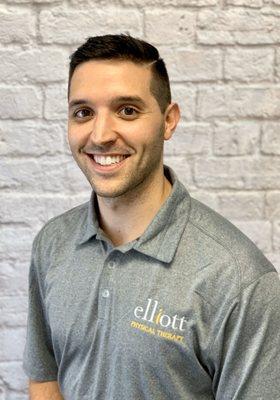 Mike Riccardi, PT, DPT FAFS, CSCS is the Clinical Manager at our Easton/Brockton Clinic.