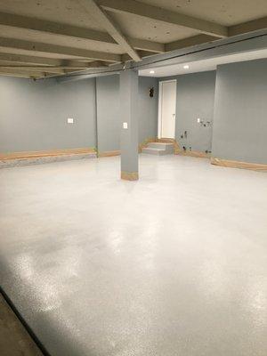 Another gorgeous garage floor, finished with a textured polyaspartic coating