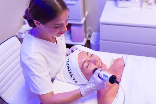 OxyGeneo super facial o2toderm anti aging facials