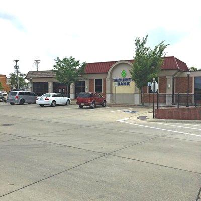 The Security Bank of Kansas City branch at 210 SW Main St in Lee's Summit, MO.