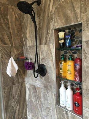 Finished shower with shampoo niche w/2 glass shelves