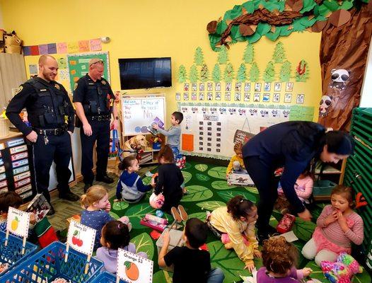 Reno Police Department brought holiday gifts to the children at the Head Start Center