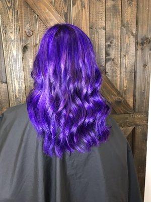 Vivid purple by Alexis