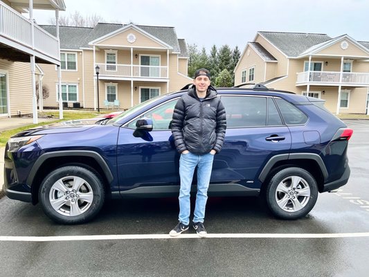 Brand new 2024 RAV4 Hybrid. Thanks Brett!!