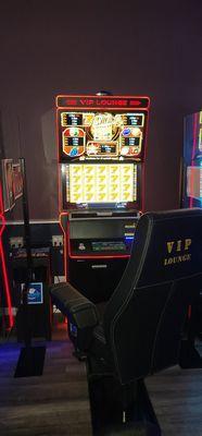 Come and play the new VIP MACHINE and make BIG MONEY