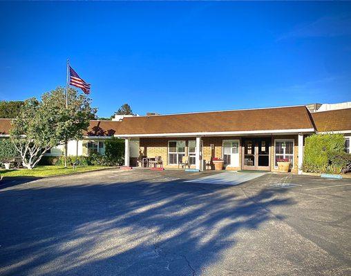 The front of Petaluma Post-Acute Rehab