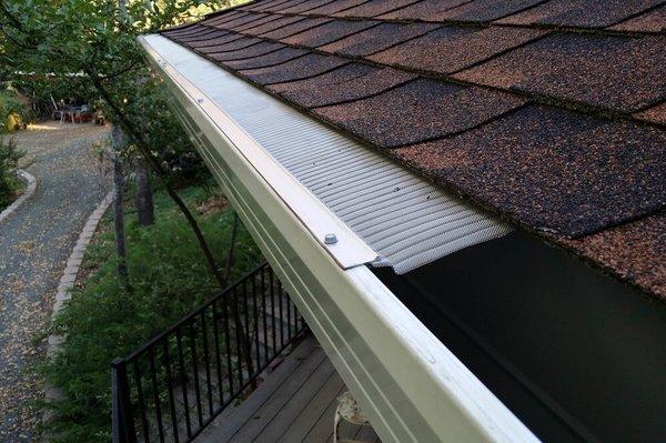 Leaf Blaster Pro Gutter Guards