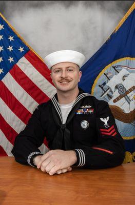 US Navy Recruiter OS1 (SW) Eddie Roszkowski