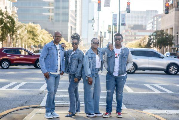 Family Photoshoot at the Atlantic Station downtown Atlanta