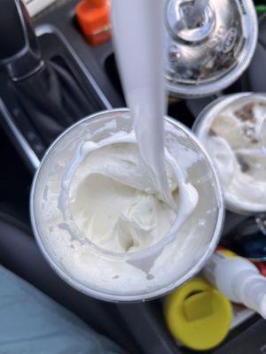 Small Kit Kat flurry. Look at all that Kit Kat!!!! We even swirled it around to find it and there wasn't any. Just sitting on the top.