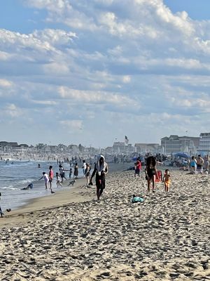 The Ocean Sand & Beach @ Hampton Beach New Hampshire during The Hampton Beach Master Sand Sculpting  Classic