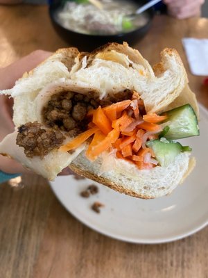 Banh mi