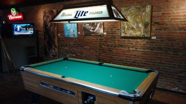 FREE pool table on Monday !