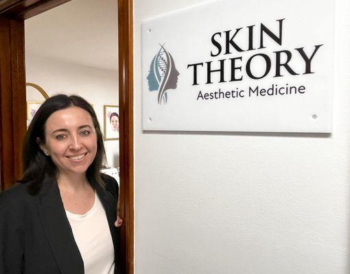 Welcome to Skin Theory